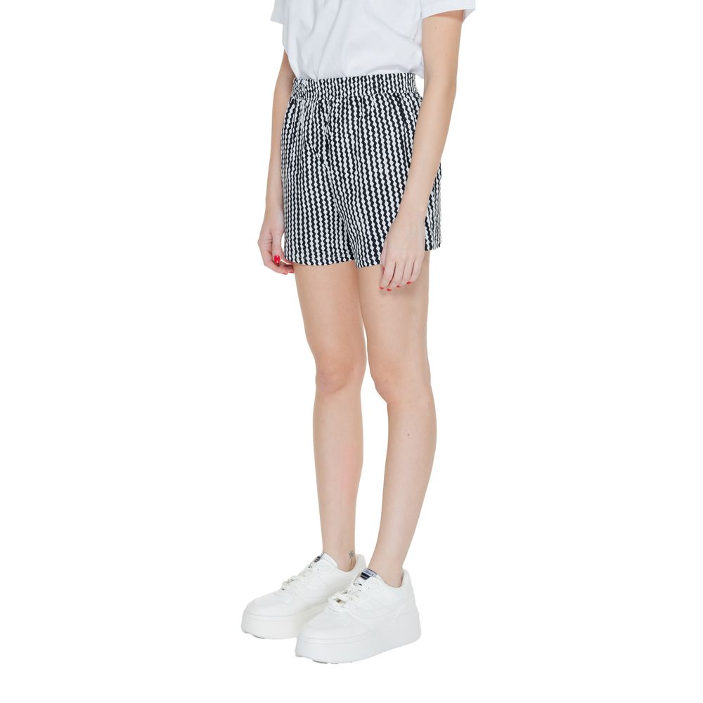 Only Black Viscose Women's Short