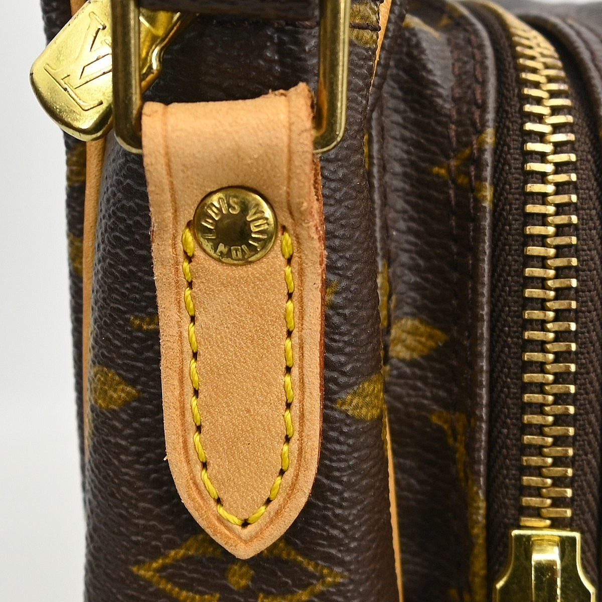 Louis Vuitton Amazone Monogram Brown Canvas Shoulder Bag Bag (Pre-Owned)