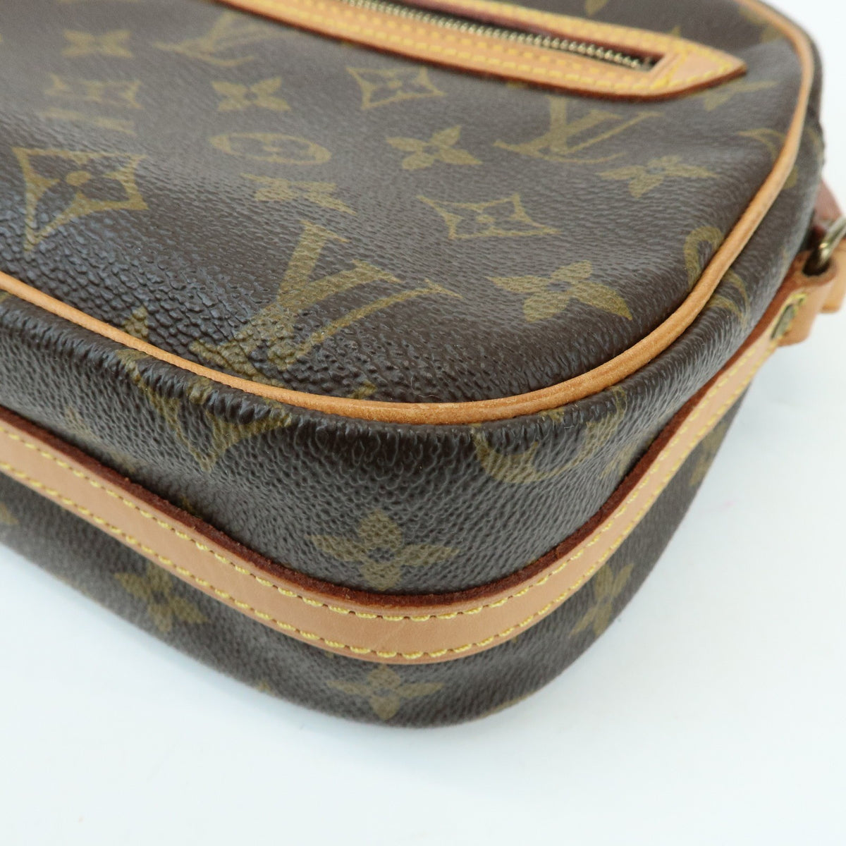 Louis Vuitton Senlis Monogram Canvas Brown Canvas Shoulder Bag Bag (Pre-Owned)