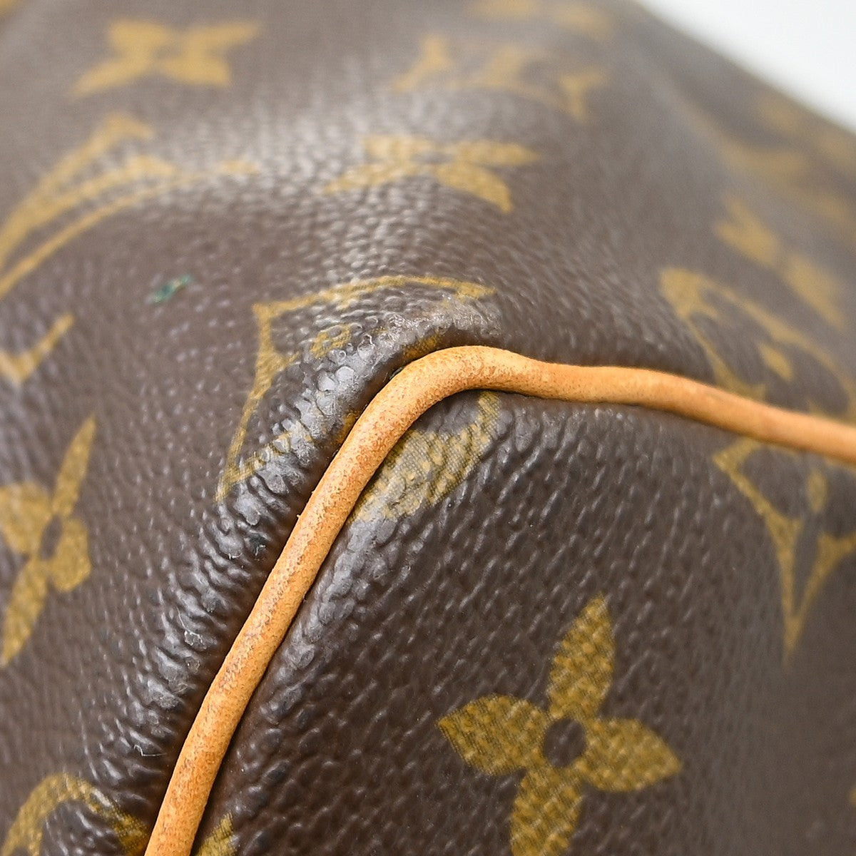 Louis Vuitton Keepall Monogram Canvas Brown Canvas Travel Bag Bag (Pre-Owned)