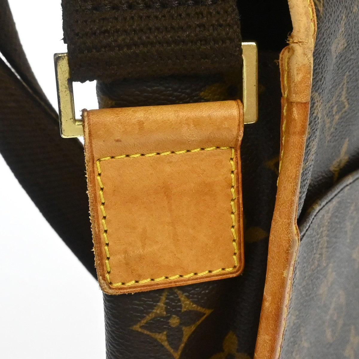 Louis Vuitton Bosphore Messenger Monogram Canvas Brown Canvas Handbag (Pre-Owned)