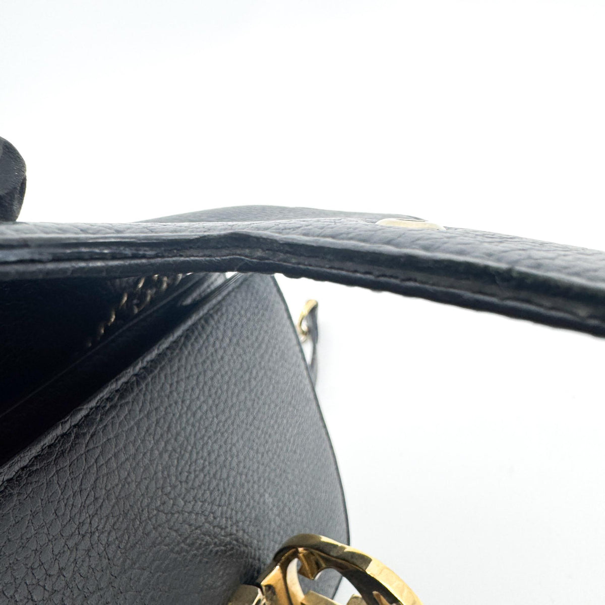 Gucci Interlocking Leather Black Leather Shoulder Bag Bag (Pre-Owned)