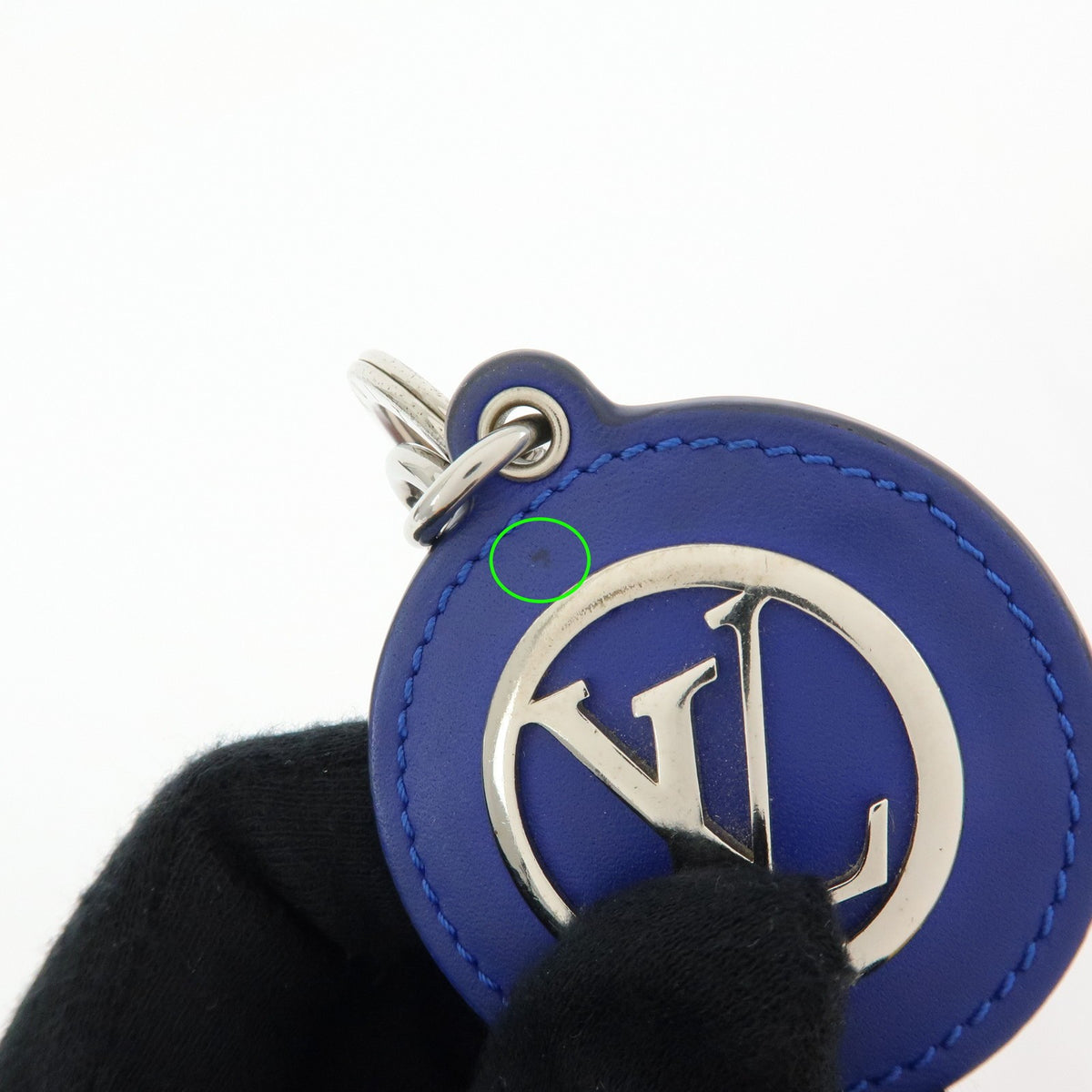 Louis Vuitton Lv Circle Bag Charm And Key Holder Metal Blue Leather Charms And Keychains Accessory (Pre-Owned)