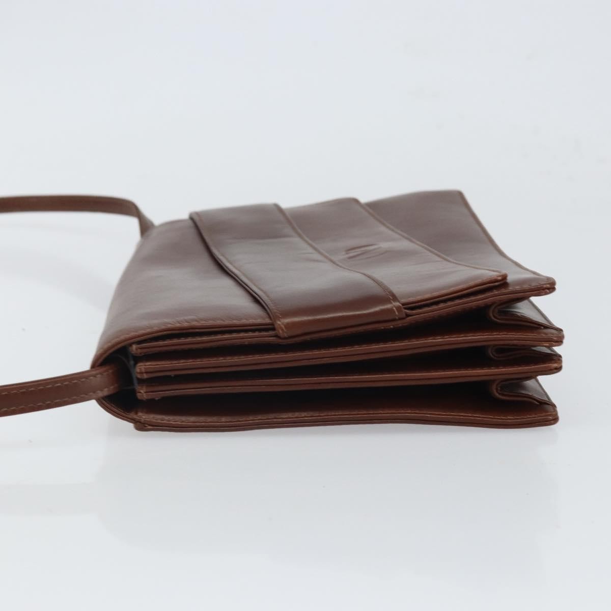 Valentino Garavani Vintage Leather Brown Leather Shoulder Bag Bag (Pre-Owned)