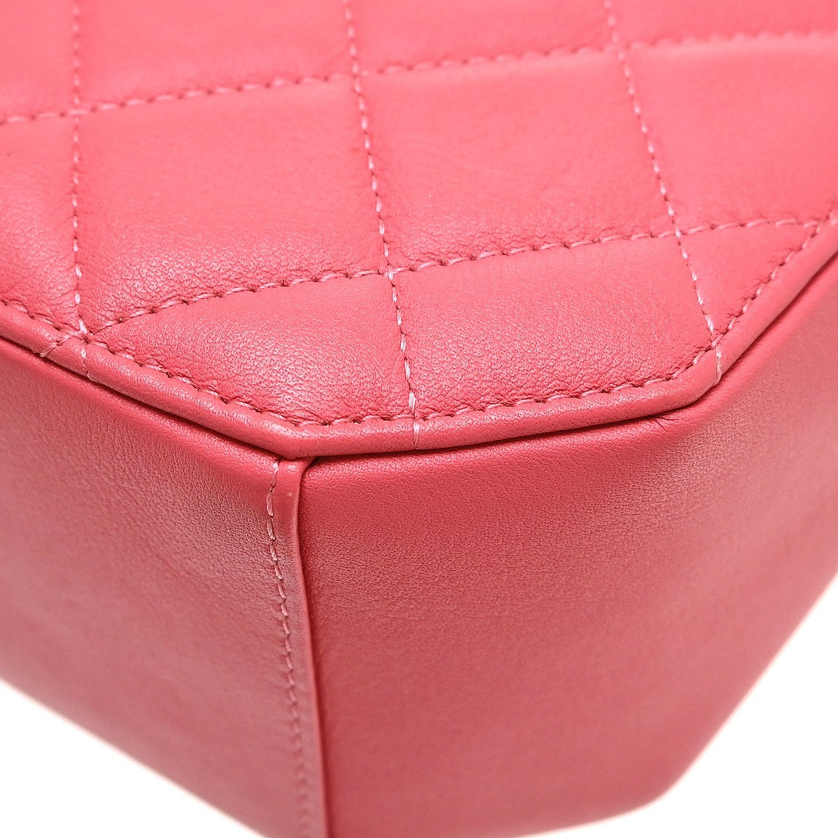 Chanel Timeless Cc Octagon Camera Case Quilted Lambskin Pink Leather Shoulder Bag Bag (Pre-Owned)