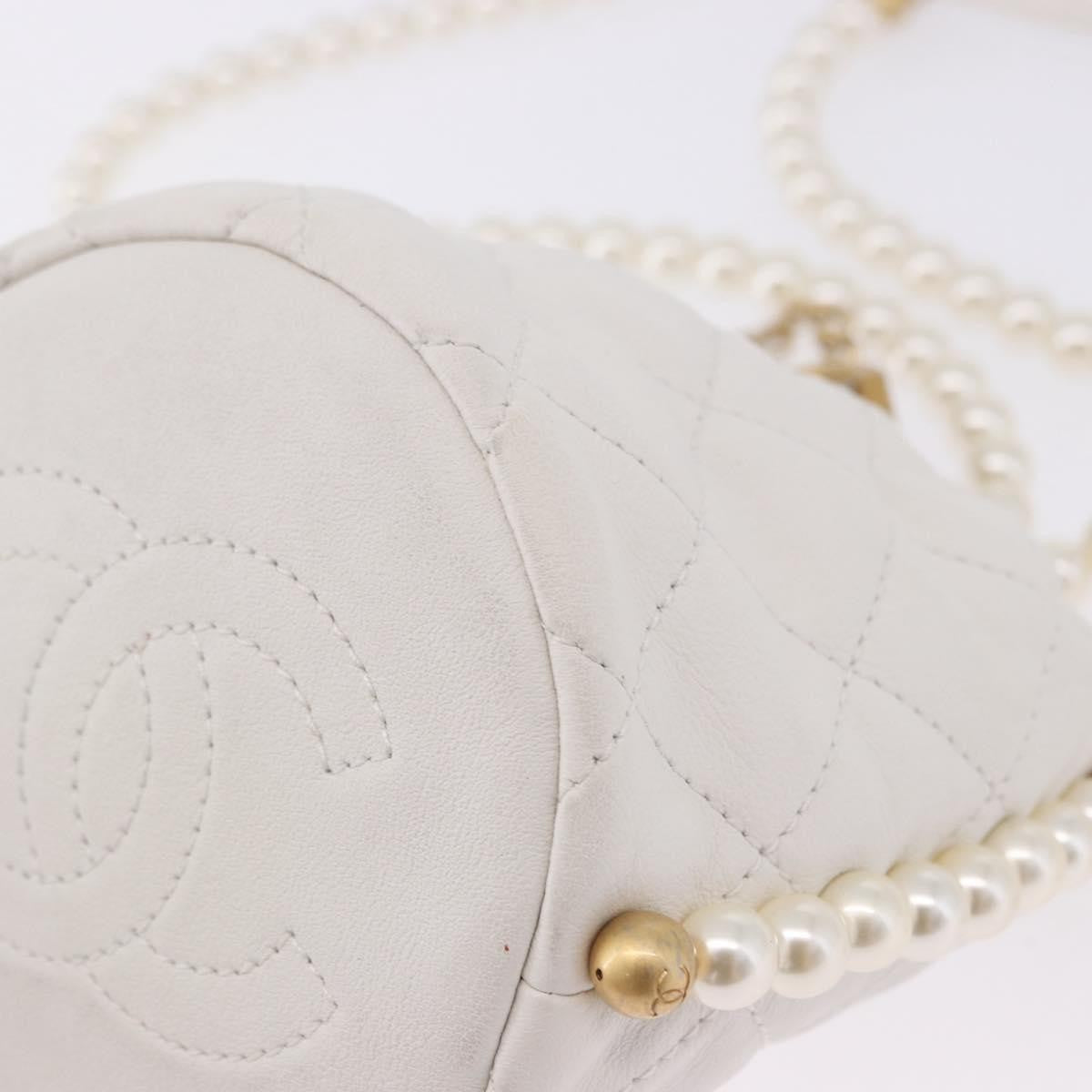Chanel About Pearls Bucket Quilted Calfskin White Leather Shoulder Bag Bag (Pre-Owned)