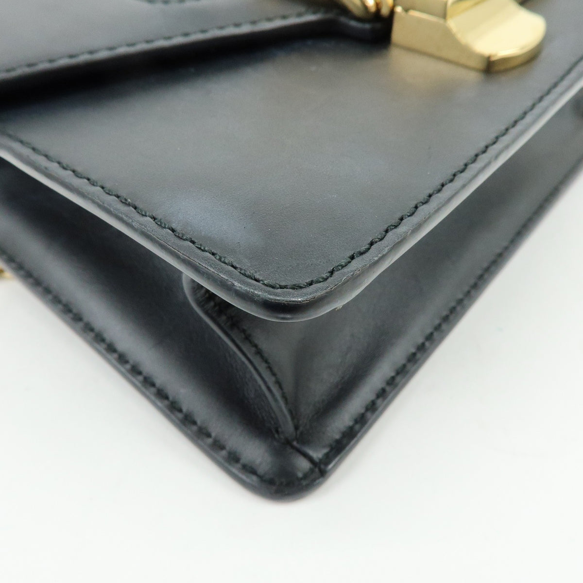 Gucci Sylvie Chain Leather Black Leather Shoulder Bag Bag (Pre-Owned)