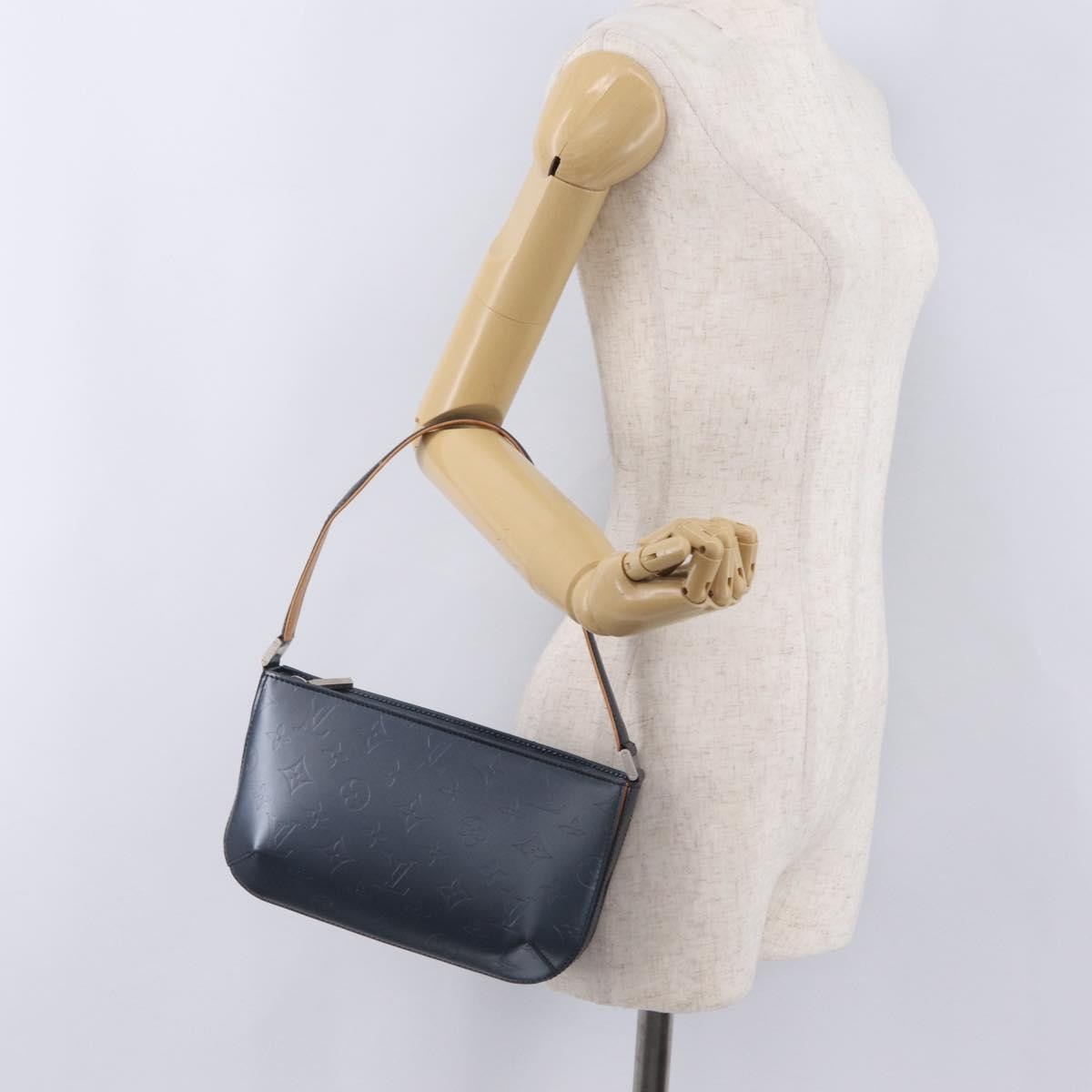 Louis Vuitton Mat Fowler Monogram Vernis Navy Canvas Handbag (Pre-Owned)