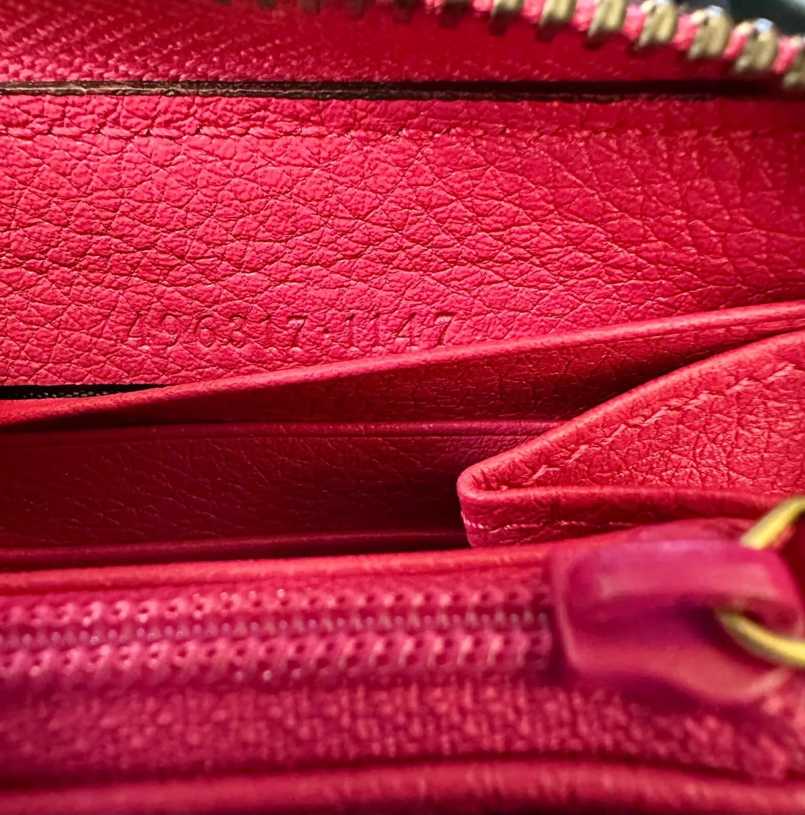 Gucci Pink Leather GRG Logo Print Long Continental Zip Around Wallet