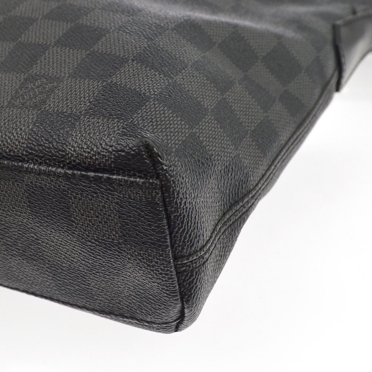 Louis Vuitton Mick Messenger Damier Graphite Black Canvas Handbag (Pre-Owned)