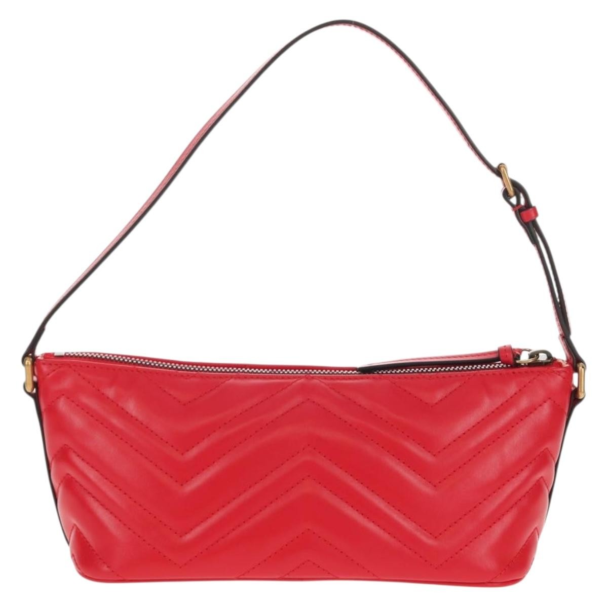 Gucci Gg Marmont Pochette Shoulder Matelasse Leather Red Leather Clutche & Pouche Bag (Pre-Owned)