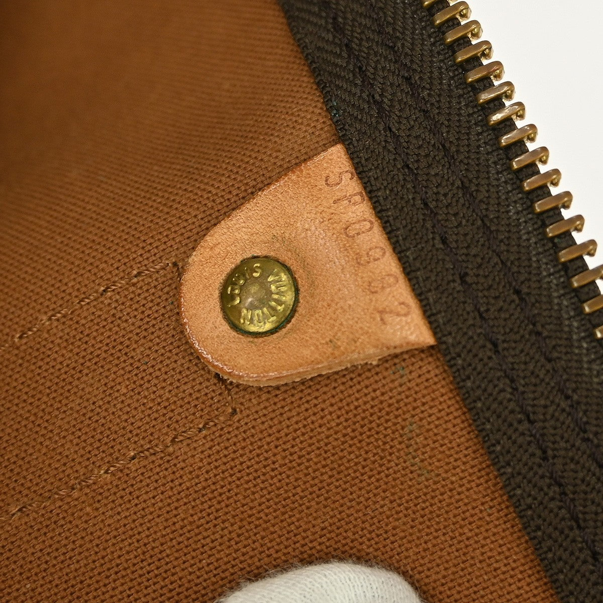 Louis Vuitton Keepall Monogram Canvas Brown Canvas Travel Bag Bag (Pre-Owned)
