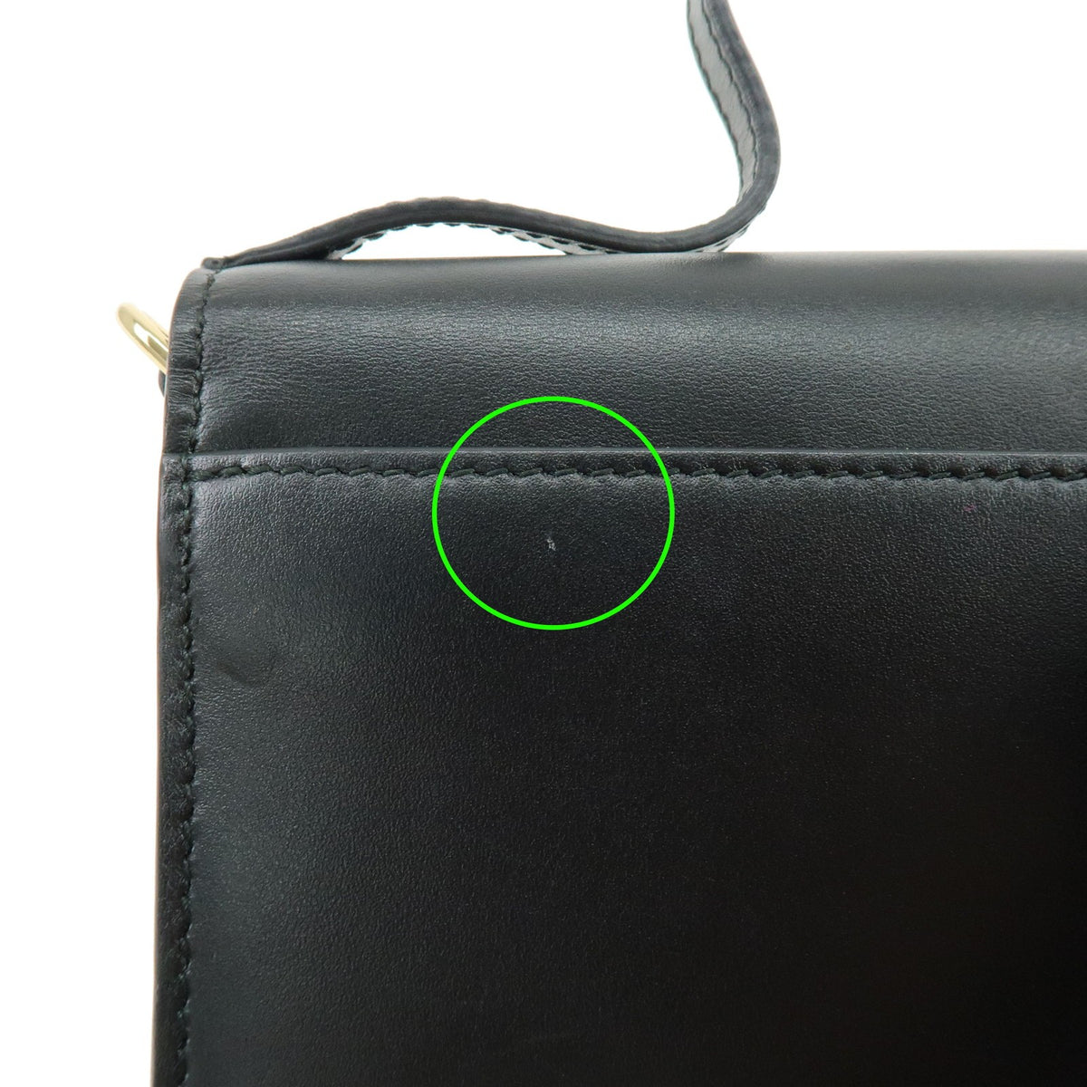 Gucci Zumi Leather Black Leather Shoulder Bag Bag (Pre-Owned)