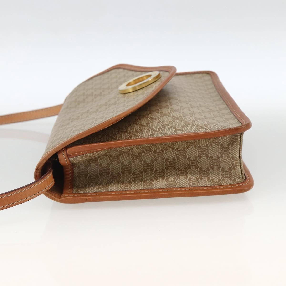 Celine Vintage Macadam Circle Logo Canvas And Leather Beige Canvas Shoulder Bag Bag (Pre-Owned)