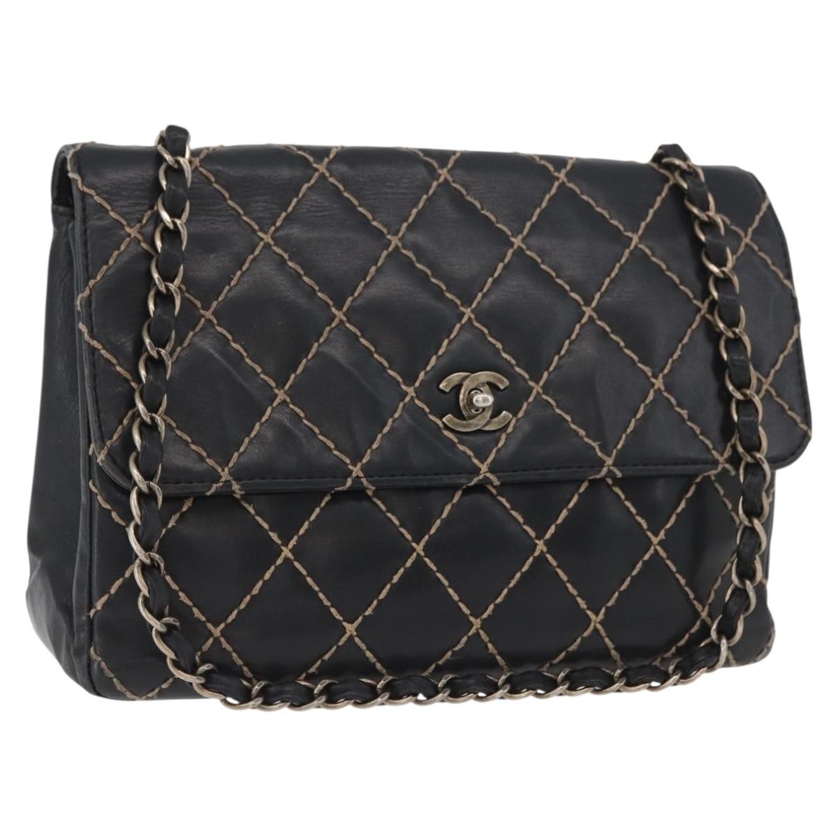 Chanel Chanel Matelassé Cuir Noir Black Leather Black Leather Handbag (Pre-Owned)