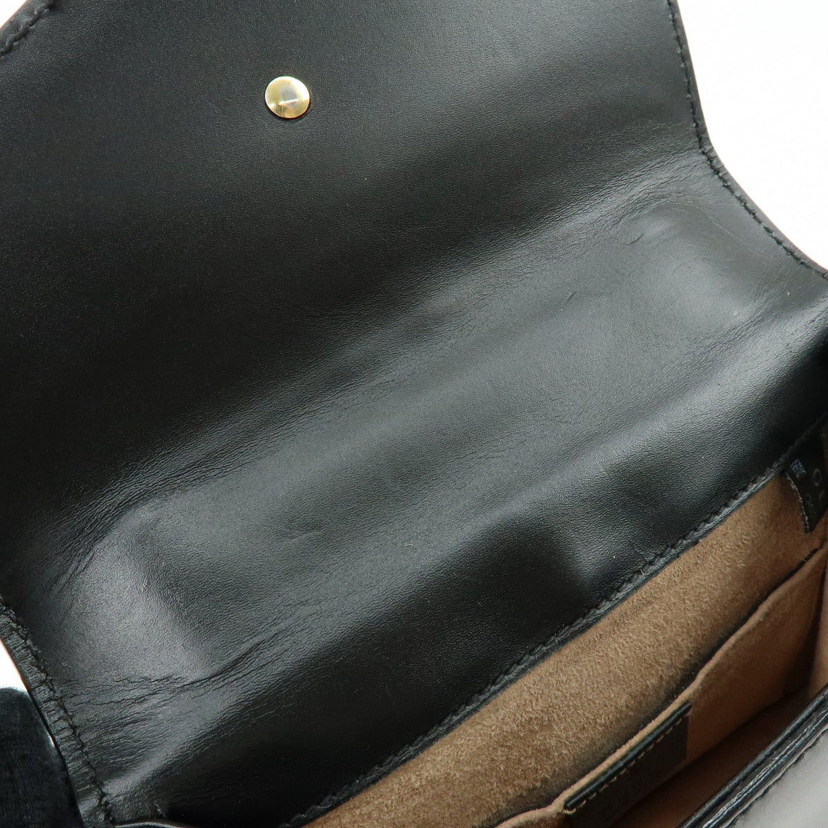 Gucci Sylvie Chain Leather Black Leather Shoulder Bag Bag (Pre-Owned)