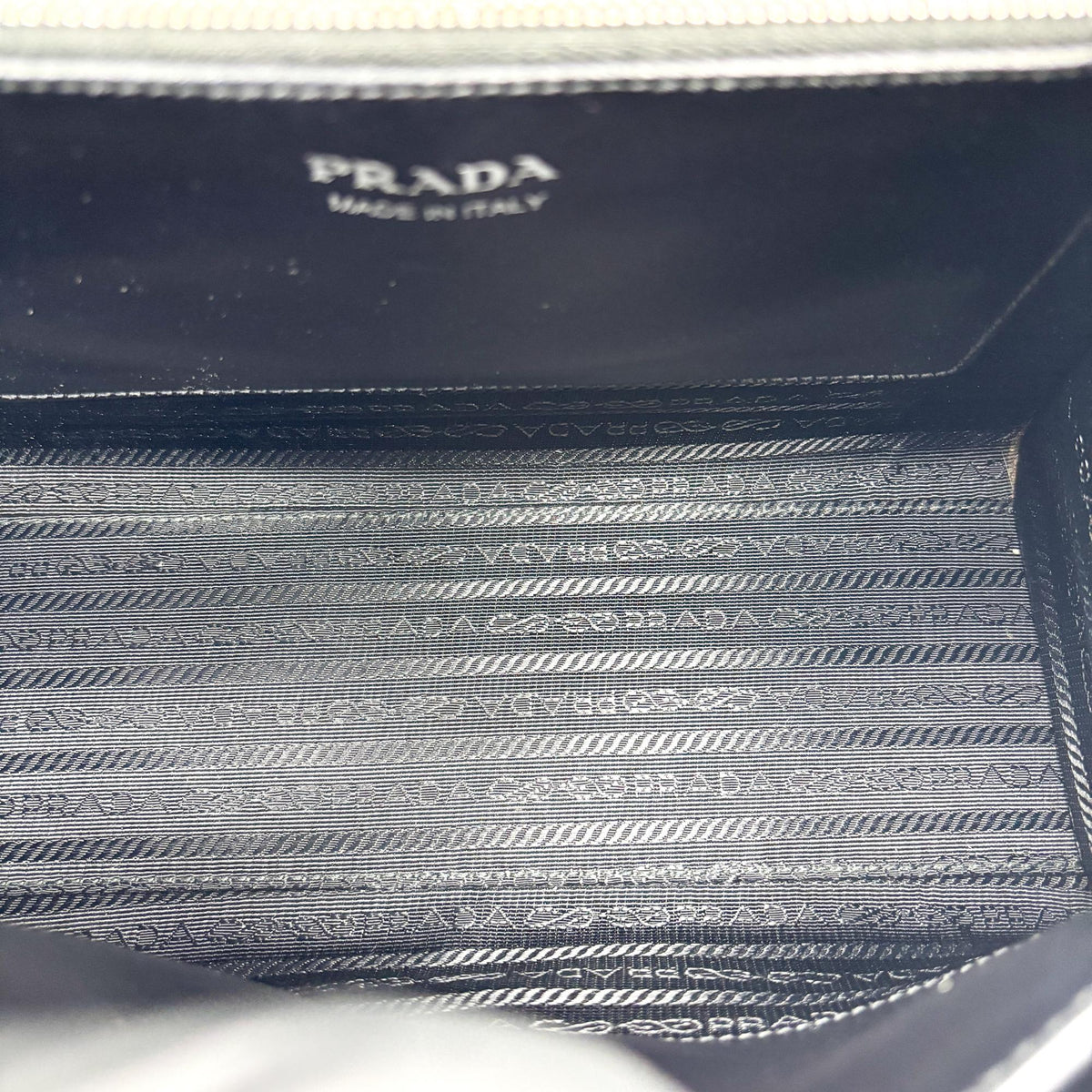 Prada Monochrome Saffiano Leather Navy Leather Tote Bag Bag (Pre-Owned)