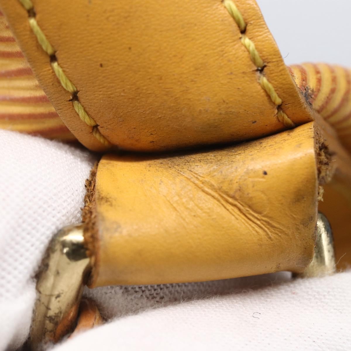 Louis Vuitton Petit Noe Nm Epi Leather Yellow Leather Shoulder Bag Bag (Pre-Owned)
