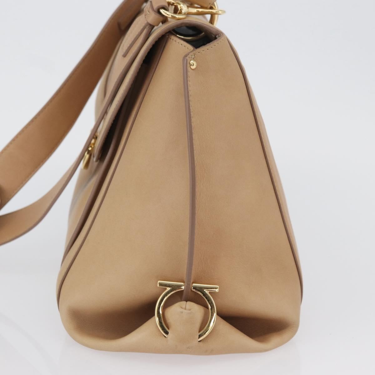 Salvatore Ferragamo Suzanna Satchel Smooth Leather Beige Leather Handbag (Pre-Owned)