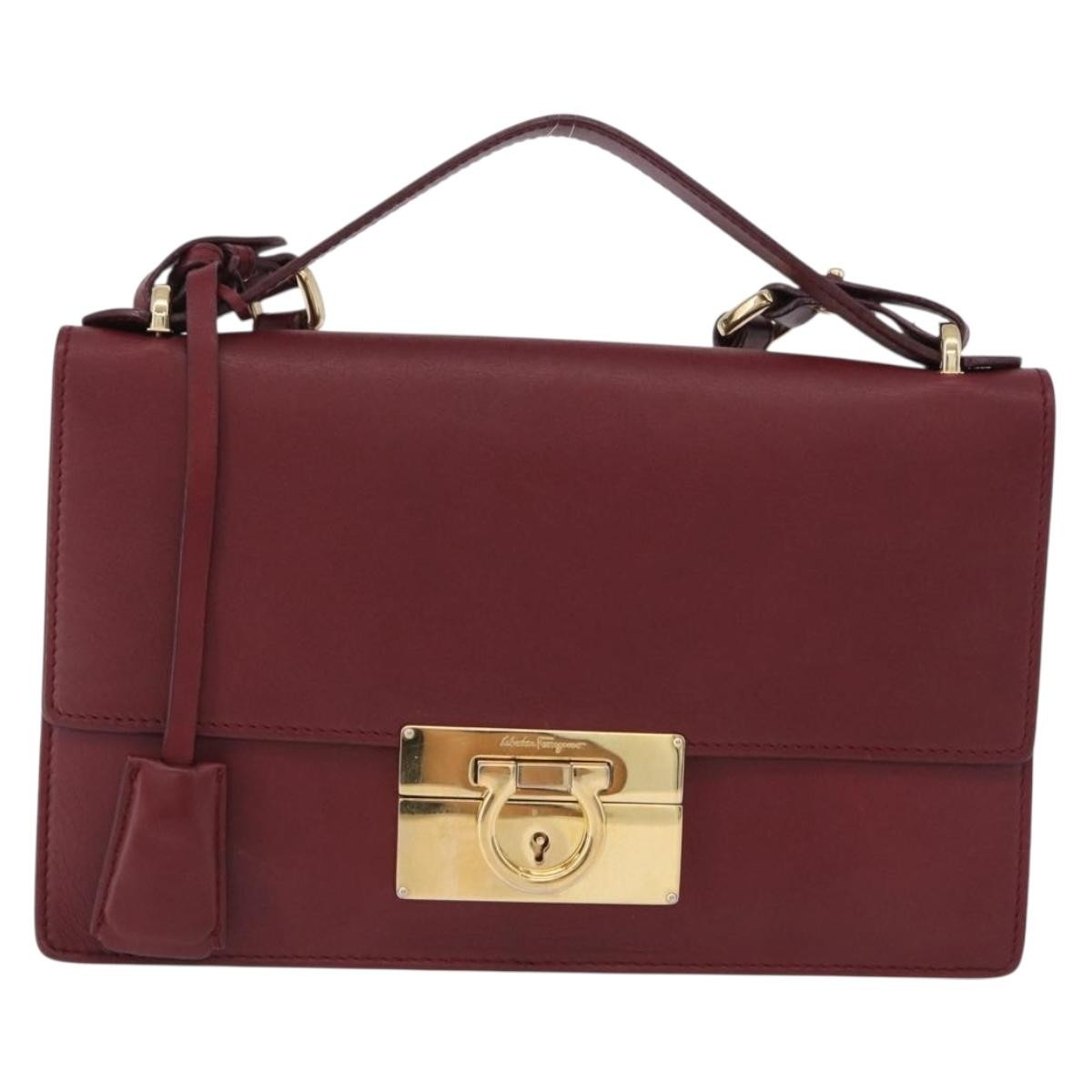 Salvatore Ferragamo Aileen Leather Burgundy Leather Shoulder Bag Bag (Pre-Owned)