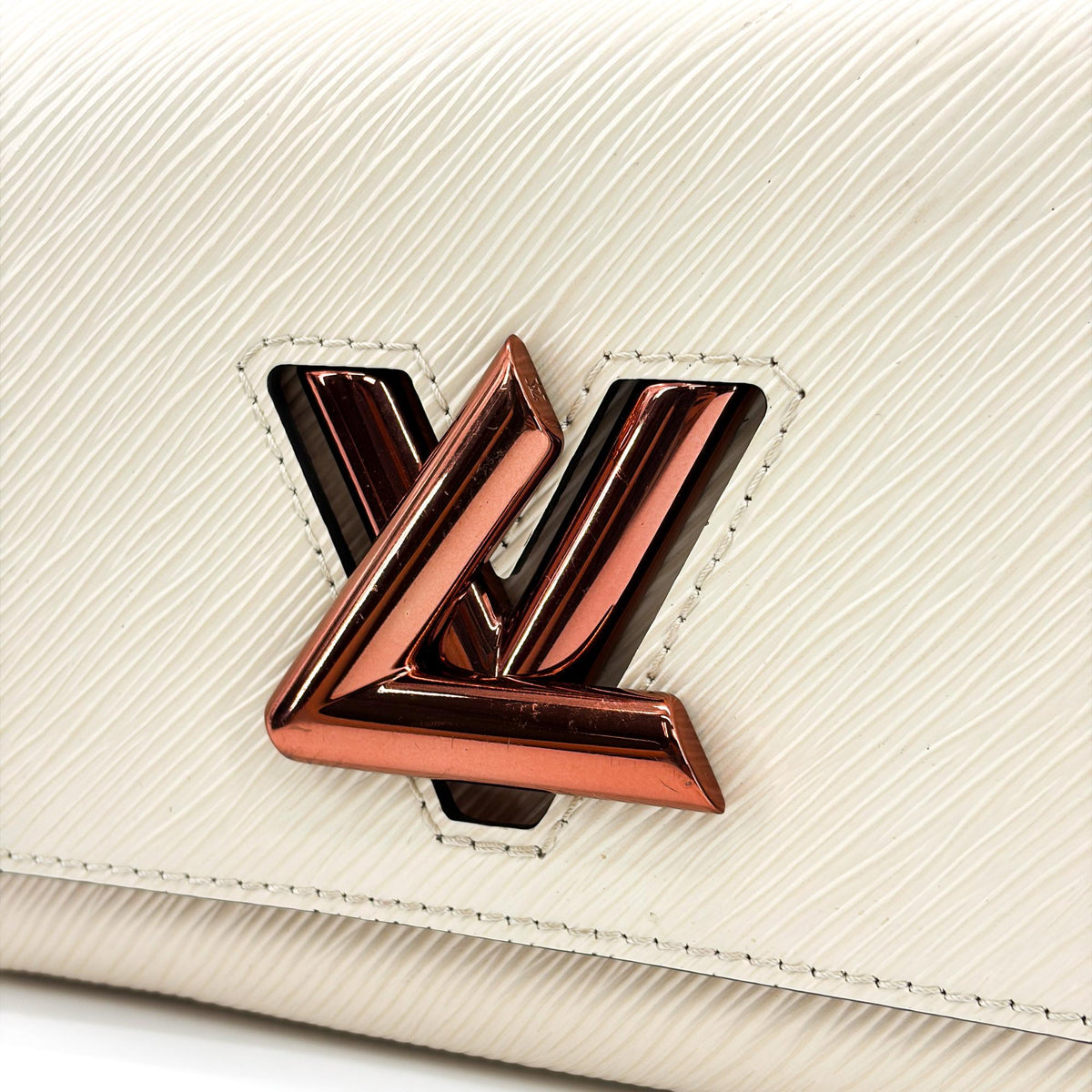 Louis Vuitton Twist Epi Leather Beige Leather Handbag (Pre-Owned)