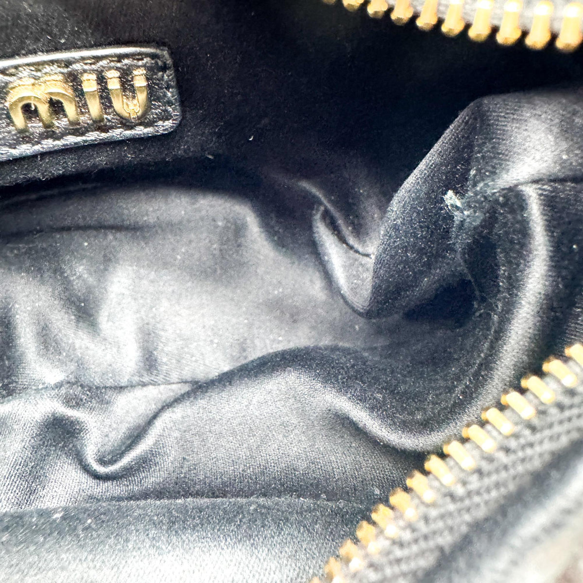 Miu Miu Wander Hobo Matelasse Leather Black Leather Shoulder Bag Bag (Pre-Owned)