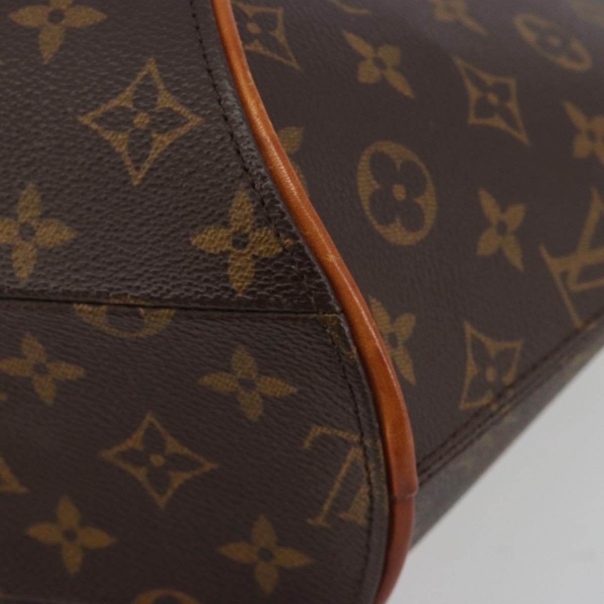 Louis Vuitton Ellipse Monogram Canvas Brown Canvas Handbag (Pre-Owned)