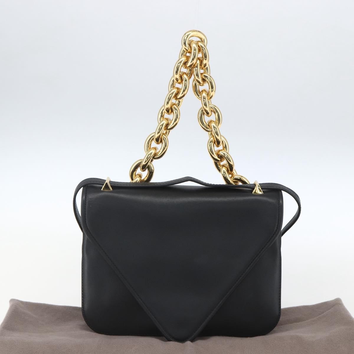 Bottega Veneta Mount Leather Black Leather Shoulder Bag Bag (Pre-Owned)