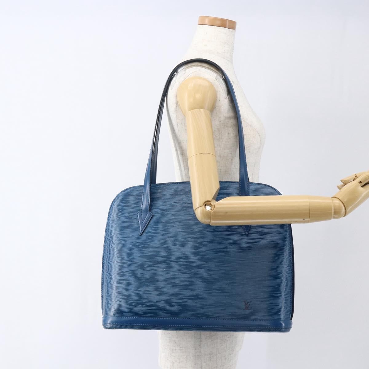Louis Vuitton Lussac Epi Leather Blue Leather Shoulder Bag Bag (Pre-Owned)