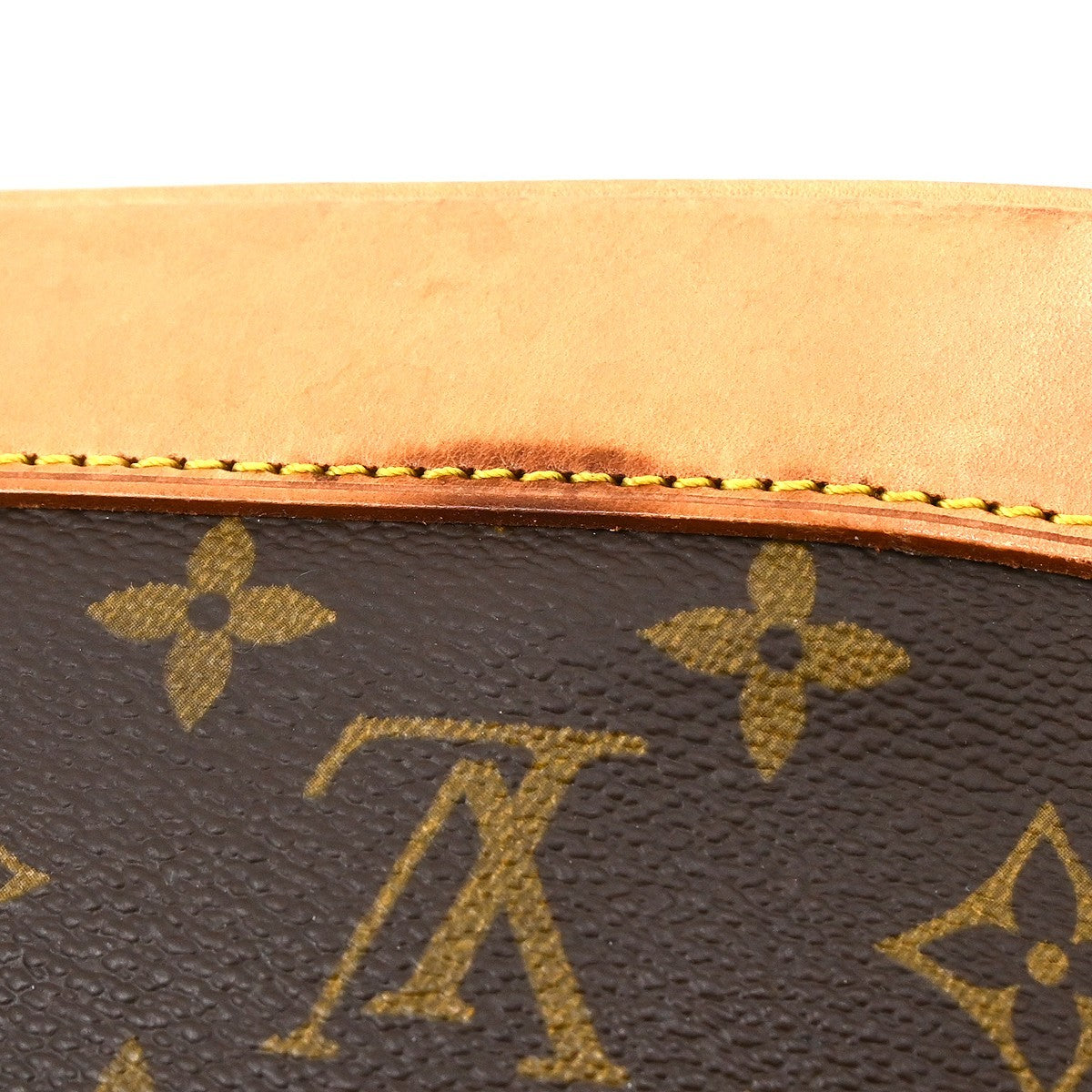 Louis Vuitton Alma Monogram Brown Canvas Handbag (Pre-Owned)