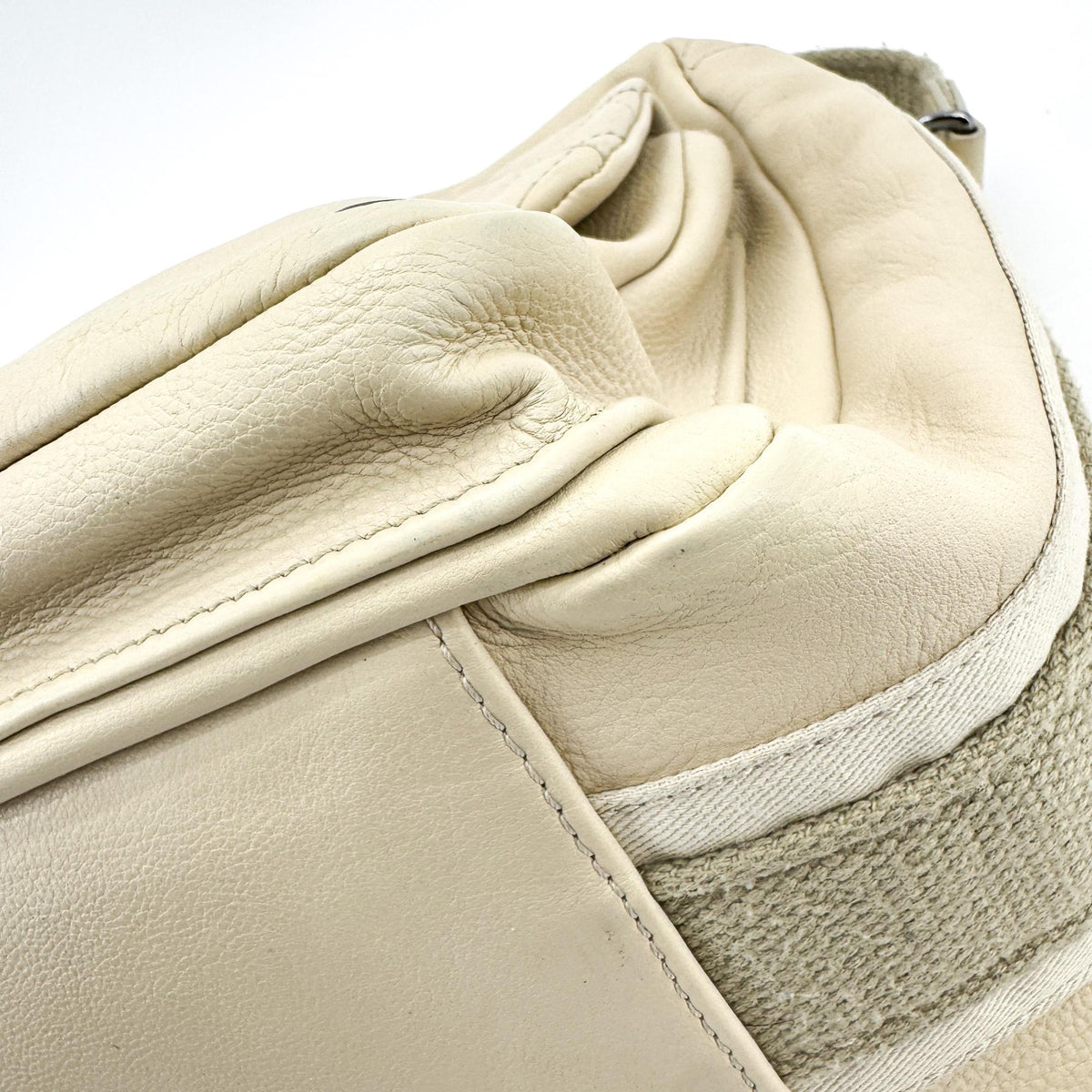 Chanel Sport Line Double Pocket Zip Messenger Leather Beige Leather Crossbody Bag Bag (Pre-Owned)