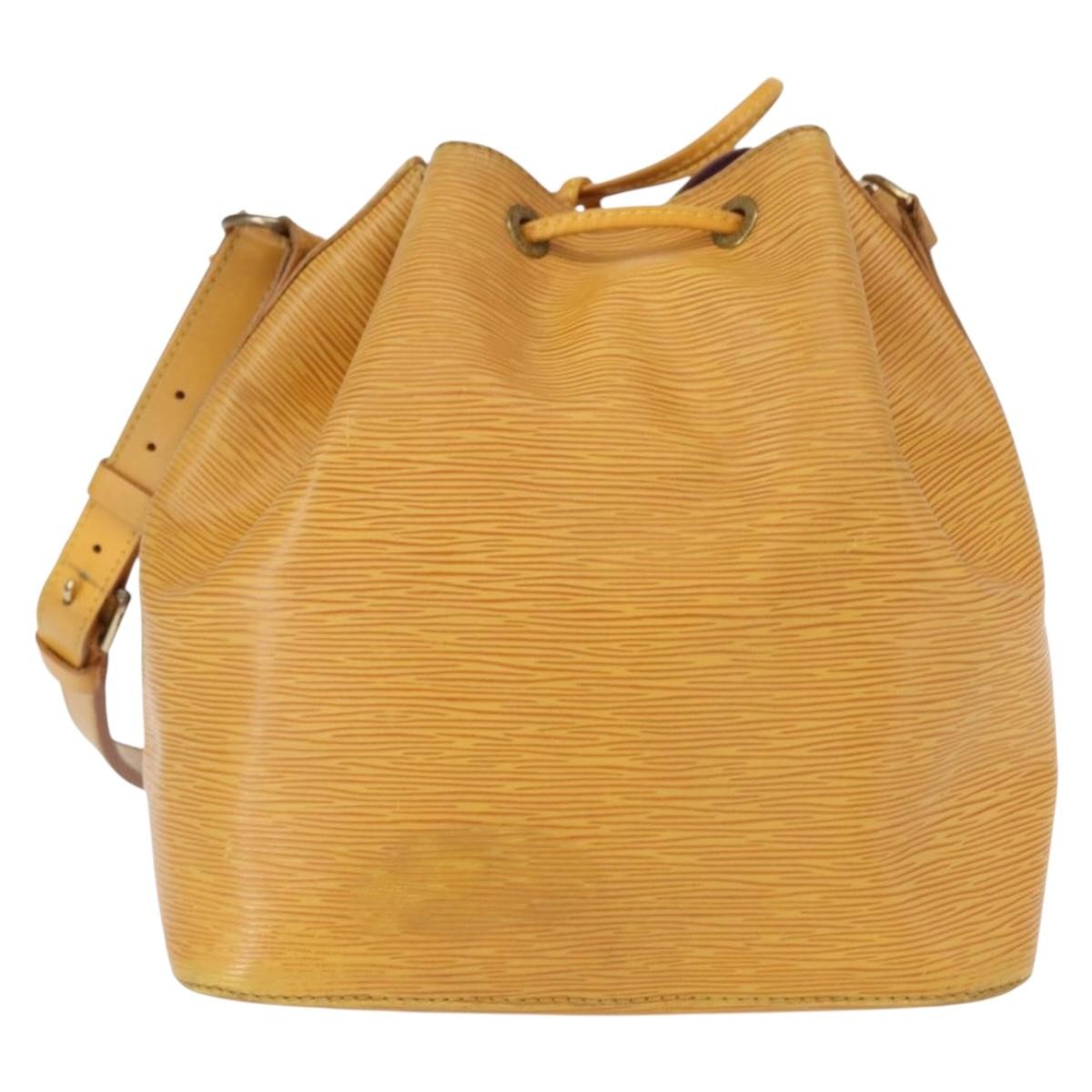 Louis Vuitton Petit Noe Epi Leather Yellow Leather Shoulder Bag Bag (Pre-Owned)