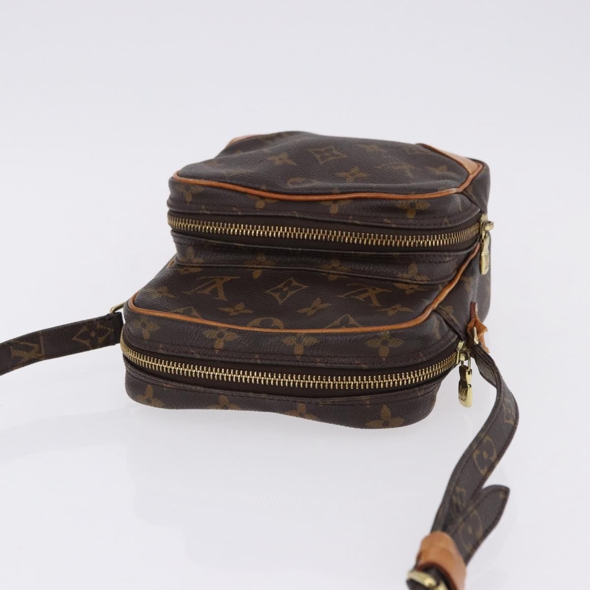 Louis Vuitton Amazone Monogram Canvas Brown Canvas Shoulder Bag Bag (Pre-Owned)