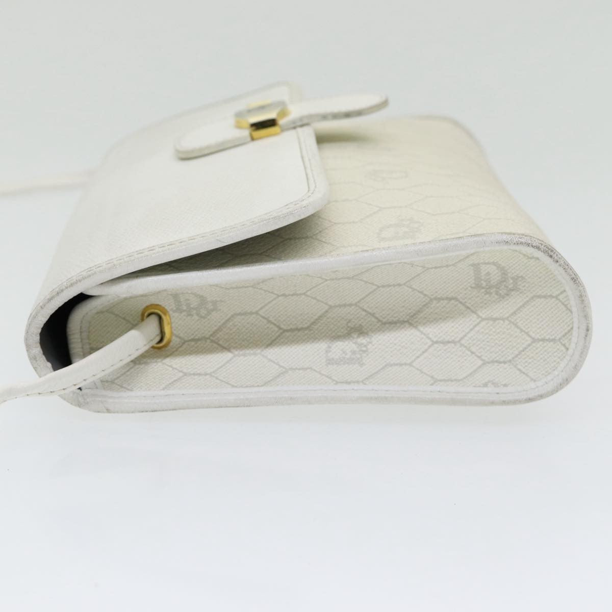 Christian Dior Vintage Honeycomb Canvas White Canvas Shoulder Bag Bag (Pre-Owned)