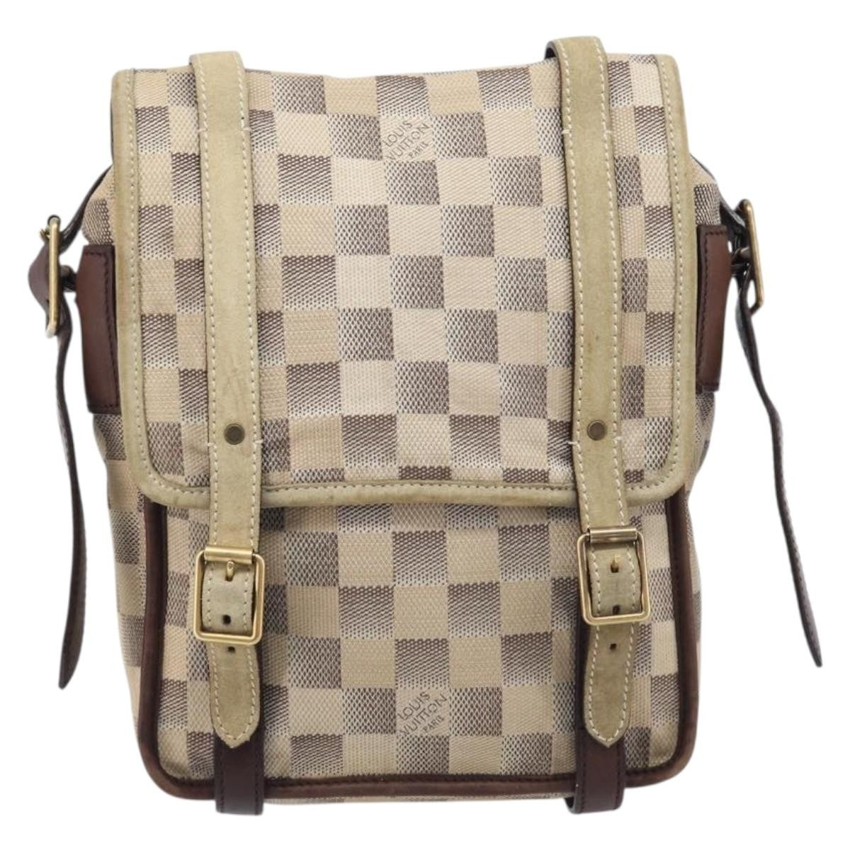 Louis Vuitton Trotteur Damier Lune White Canvas Handbag (Pre-Owned)