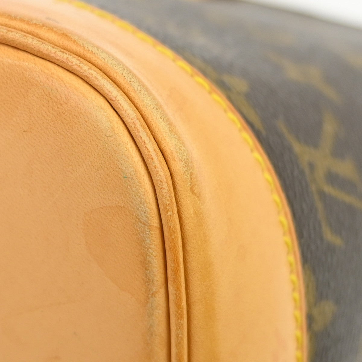 Louis Vuitton Alma Monogram Brown Canvas Handbag (Pre-Owned)