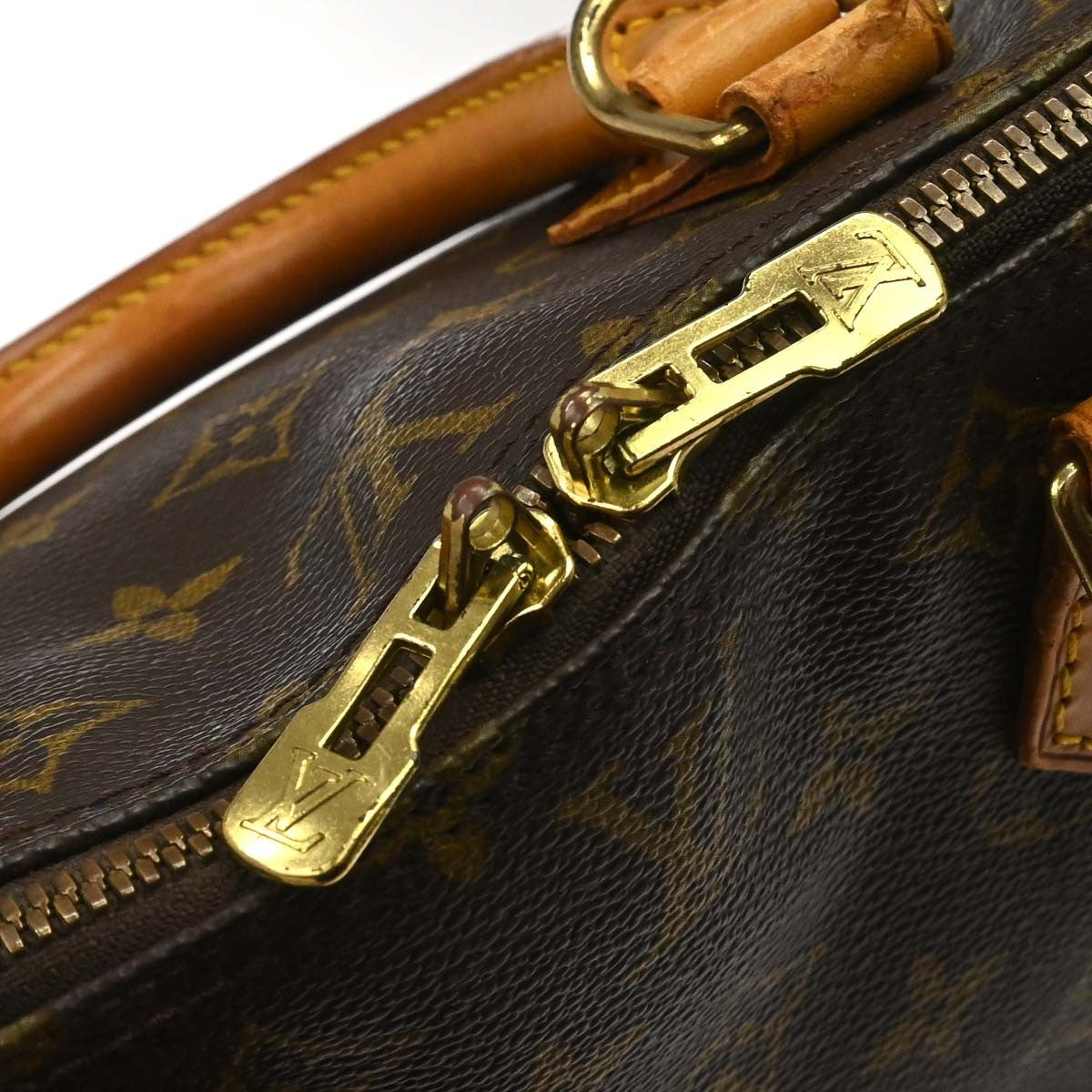Louis Vuitton Alma Monogram Canvas Brown Canvas Handbag (Pre-Owned)