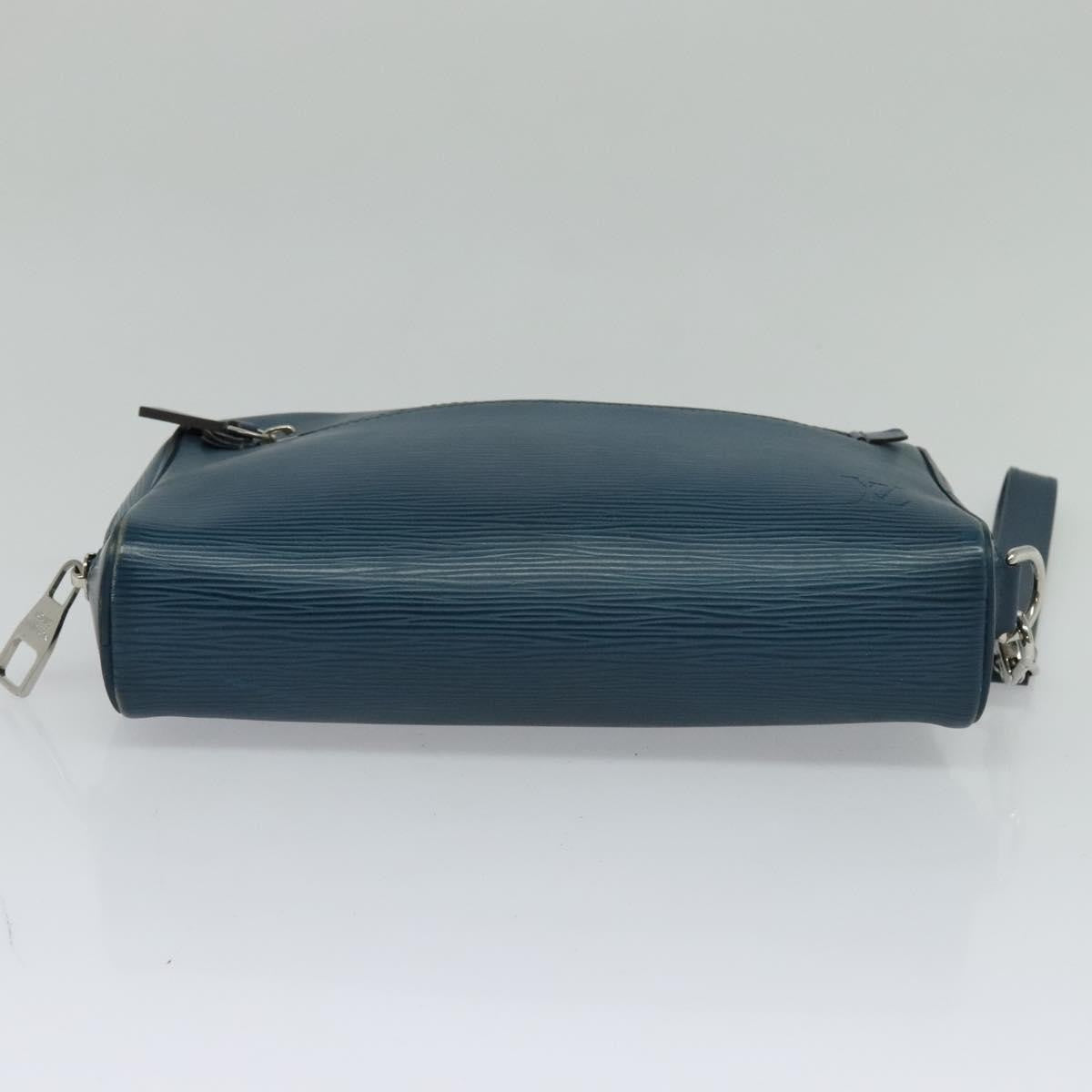 Louis Vuitton Neo Hoche Clutch Epi Leather Blue Leather Clutche & Pouche Bag (Pre-Owned)