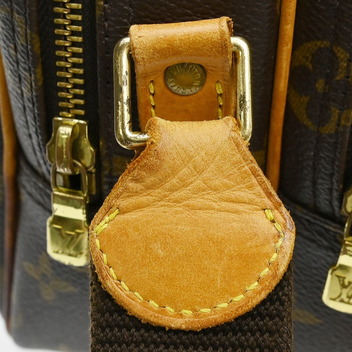 Louis Vuitton Reporter Monogram Canvas Brown Canvas Shoulder Bag Bag (Pre-Owned)