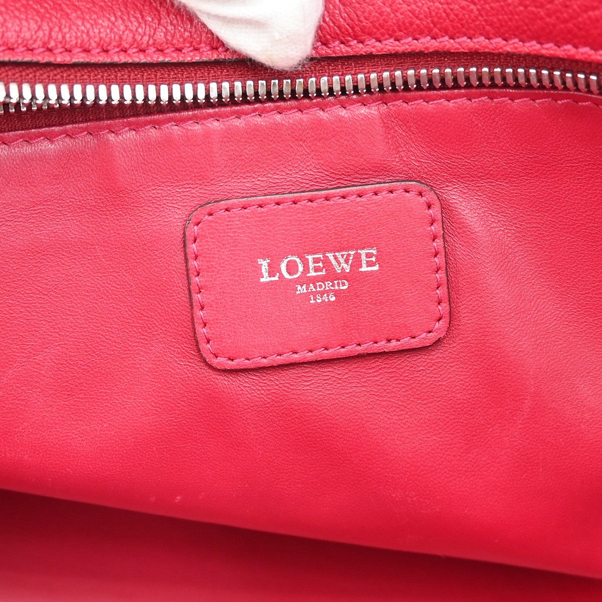 Loewe Amazona Leather Pink Leather Handbag (Pre-Owned)