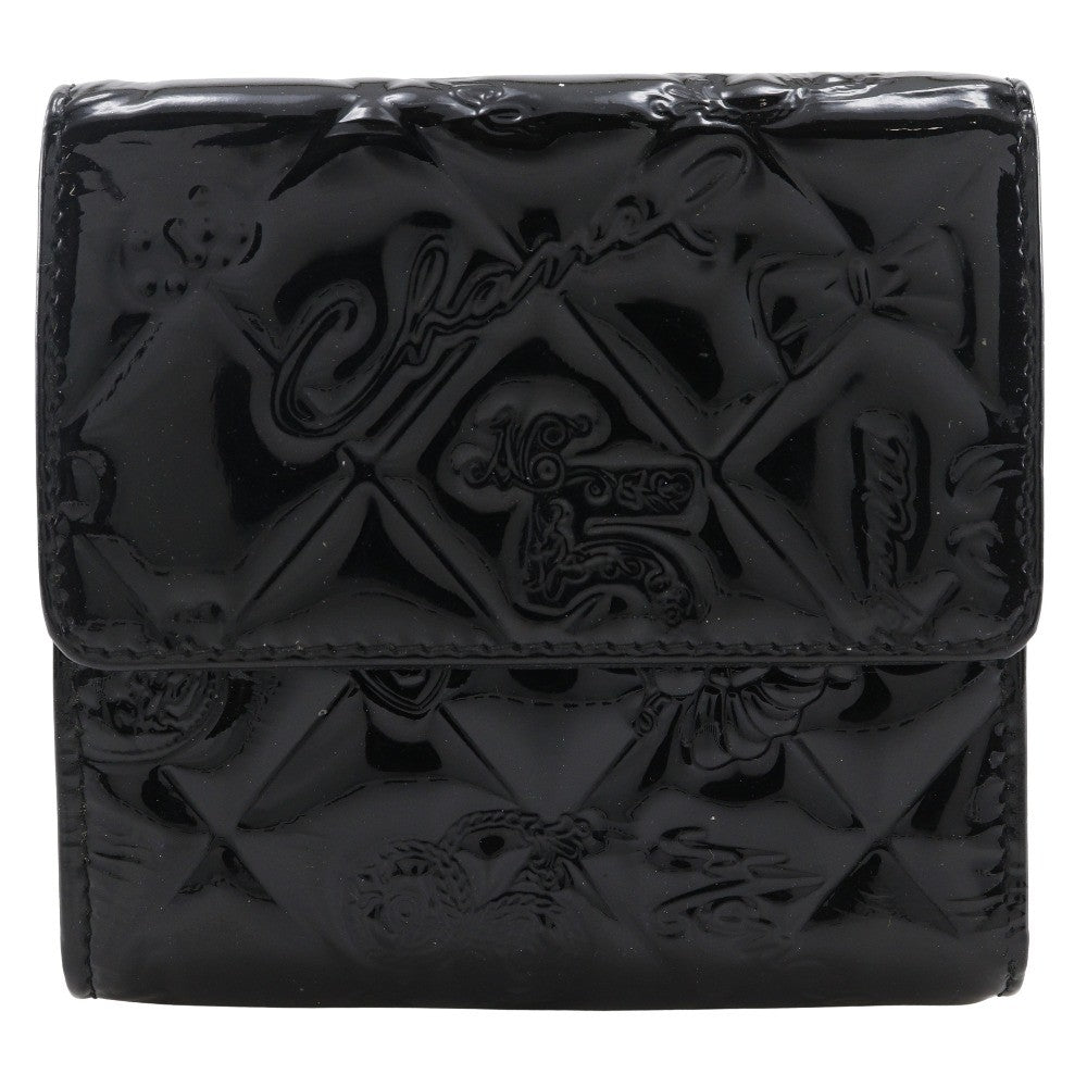 Chanel Bi-Fold Quilted Patent Black Patent_Leather Wallets Accessory (Pre-Owned)