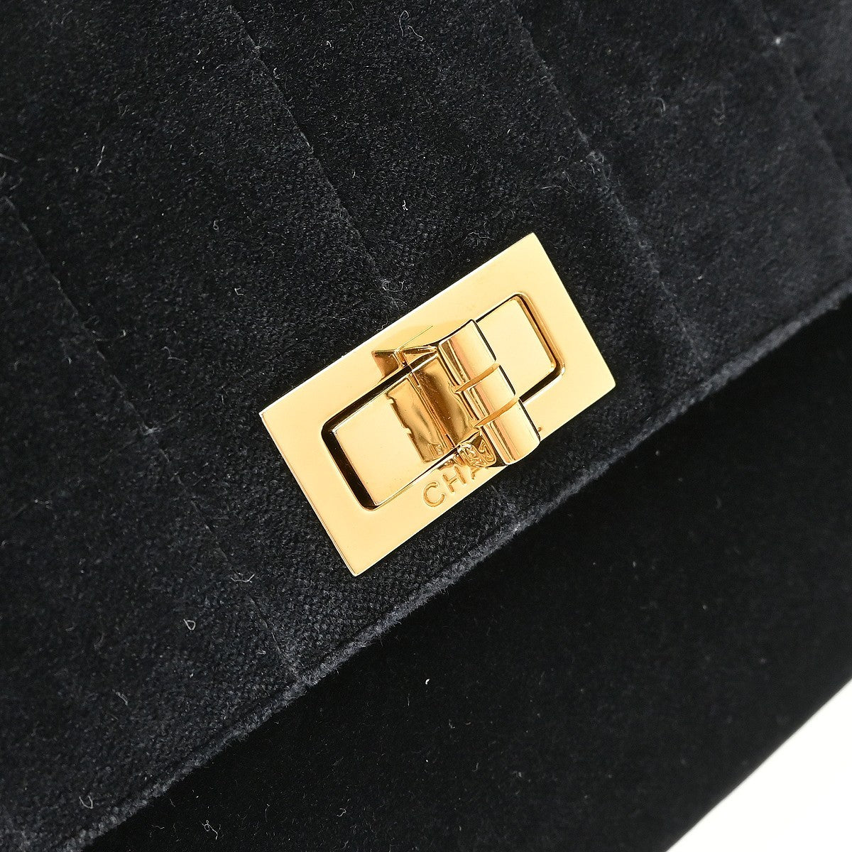 Chanel Chocolate Bar Mademoiselle Lock Chain Quilted Velvet Black Velvet Shoulder Bag Bag (Pre-Owned)
