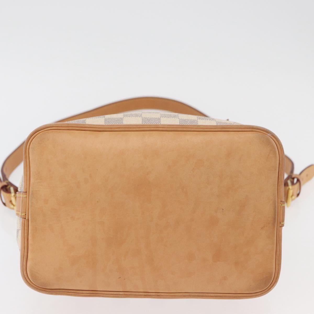 Louis Vuitton Noe Damier Ebene White Canvas Handbag (Pre-Owned)