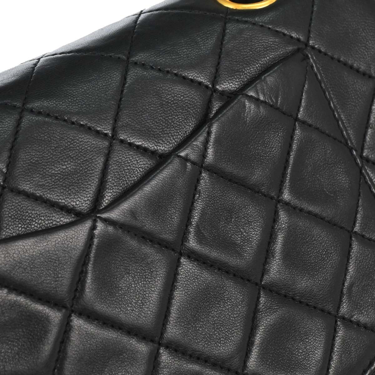 Chanel Timeless - Classic Double Flap Leather Black Leather Shoulder Bag Bag (Pre-Owned)