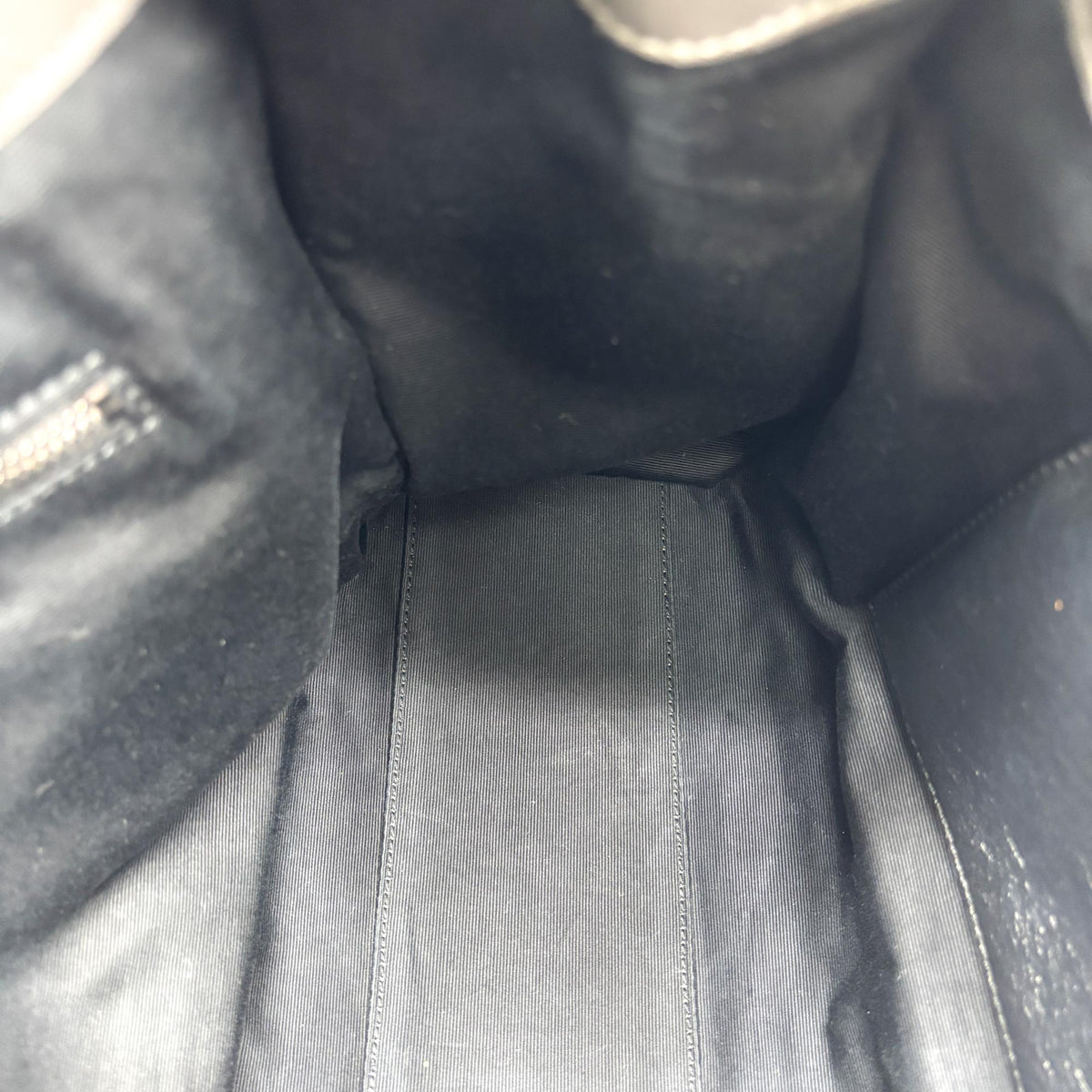 Saint Laurent Niki Shopping Matelasse Chevron Leather Gray Leather Tote Bag Bag (Pre-Owned)