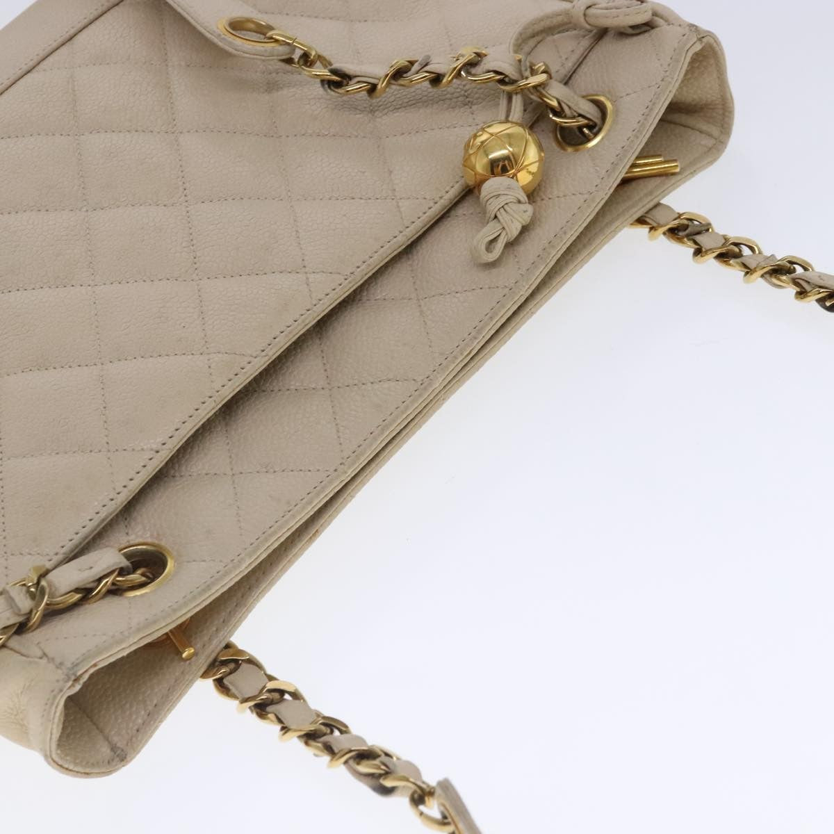 Chanel Vintage Slit Pocket Quilted Caviar Beige Leather Shoulder Bag Bag (Pre-Owned)