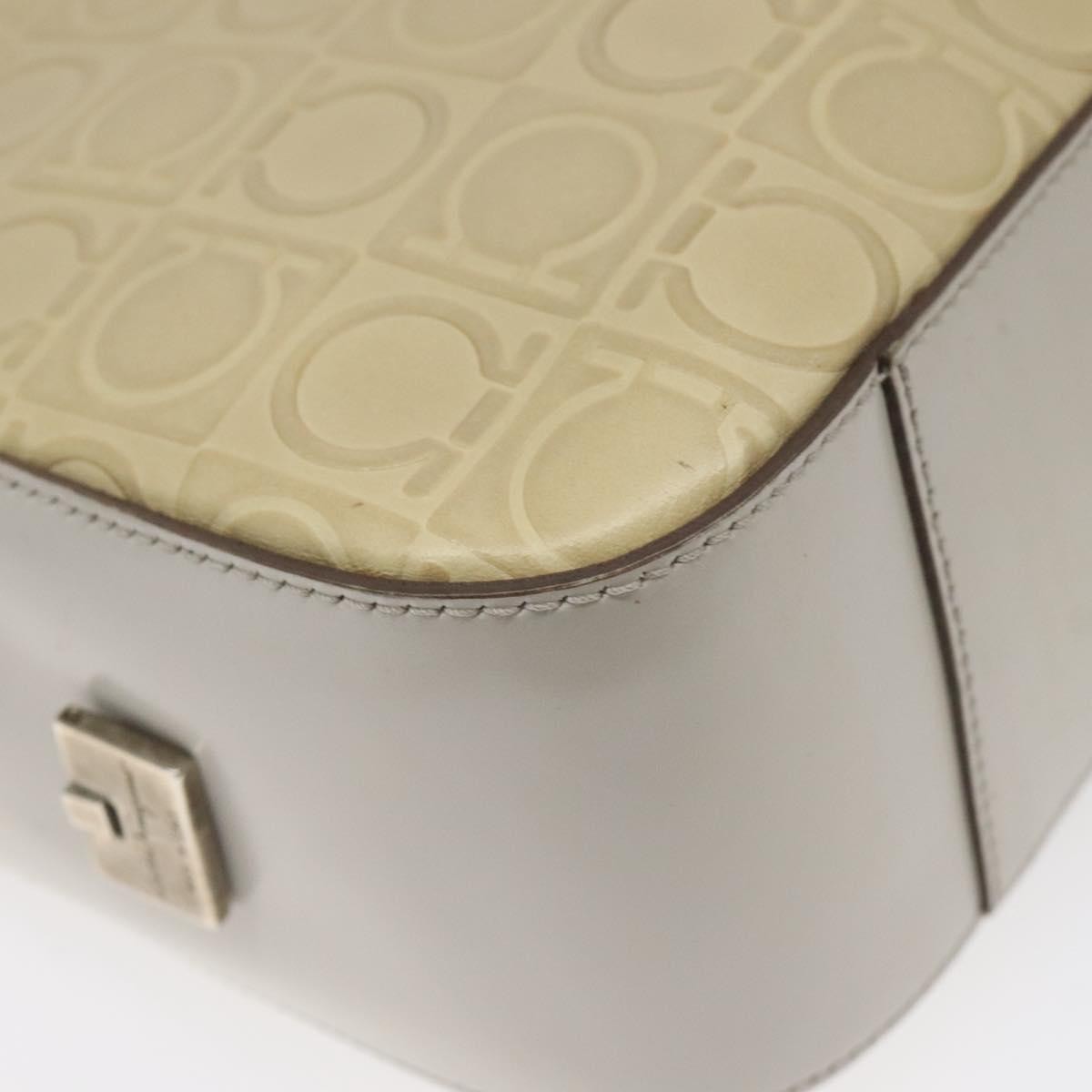 Salvatore Ferragamo Gancini Leather Beige Leather Shoulder Bag Bag (Pre-Owned)