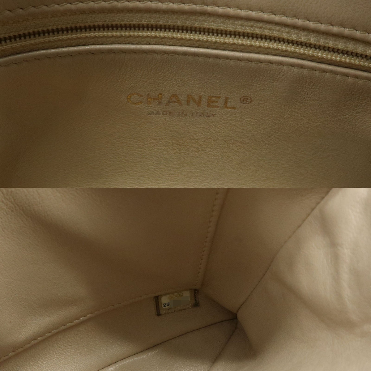 Chanel Filigree Turn-Lock Quilted Lambskin Black Leather Handbag (Pre-Owned)