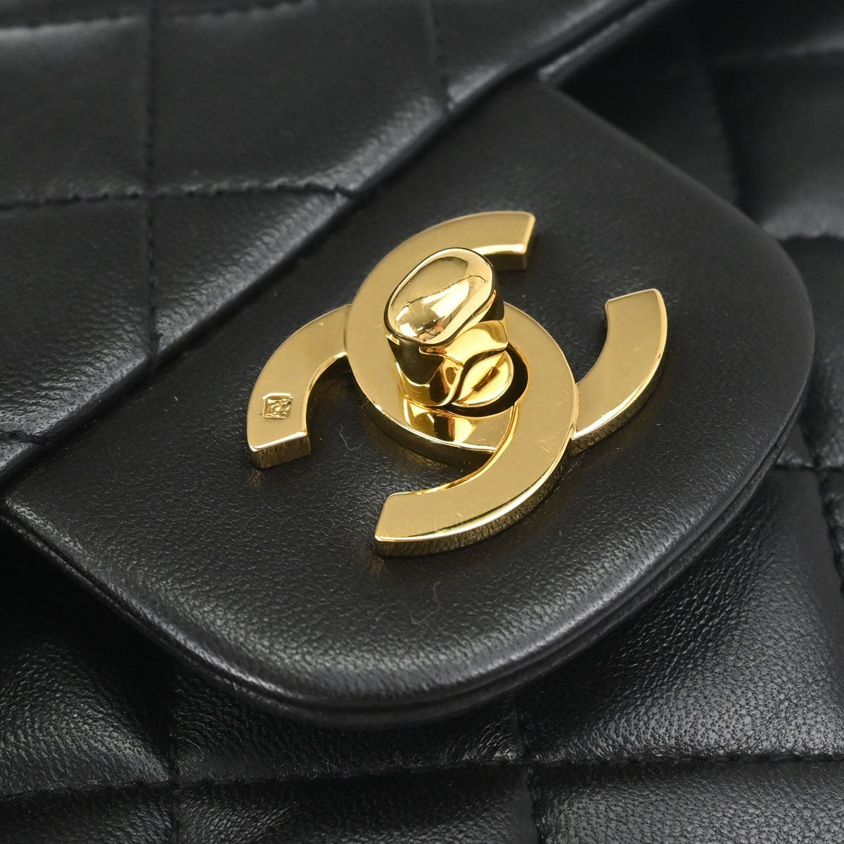 Chanel Timeless Lambskin Black Leather Handbag (Pre-Owned)