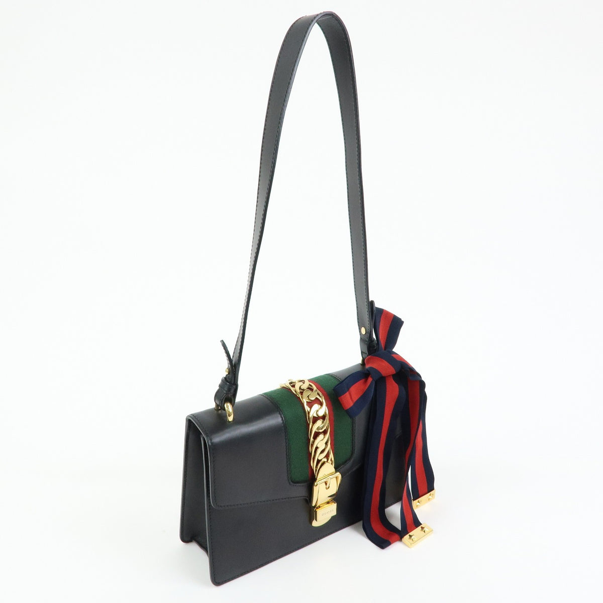 Gucci Sylvie Leather Black Leather Shoulder Bag Bag (Pre-Owned)